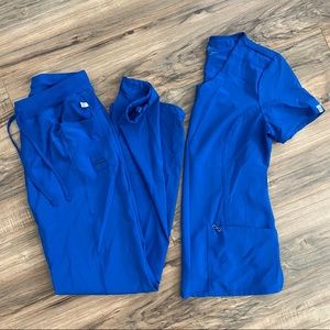 Scrub set Cherokee size small